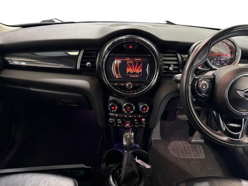 Used MINI Hatch 2018 for sale - 77532768: Photo 12