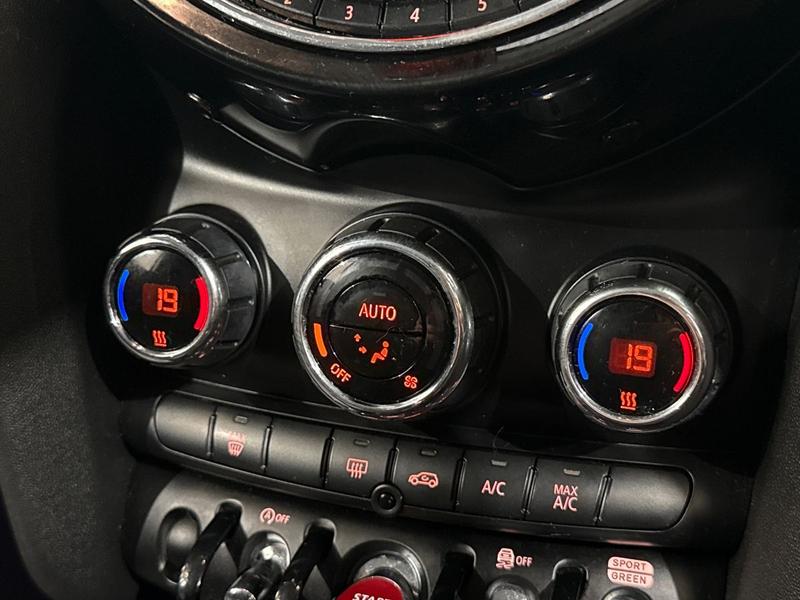 Used MINI Hatch 2018 for sale - 77532768: Photo 27