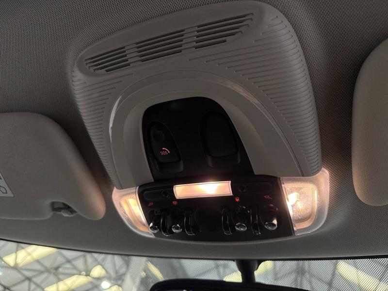 Used MINI Hatch 2018 for sale - 77532768: Photo 32