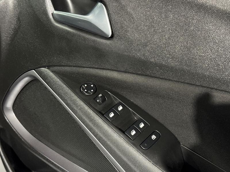 Used Vauxhall Crossland 2022 for sale - 76710201: Photo 17