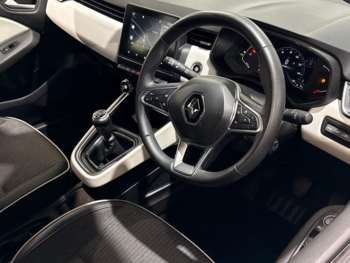 Used Renault Clio 2022 for sale - 73551816: Photo