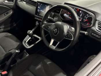 Used Renault Clio 2021 for sale - 73551818: Photo