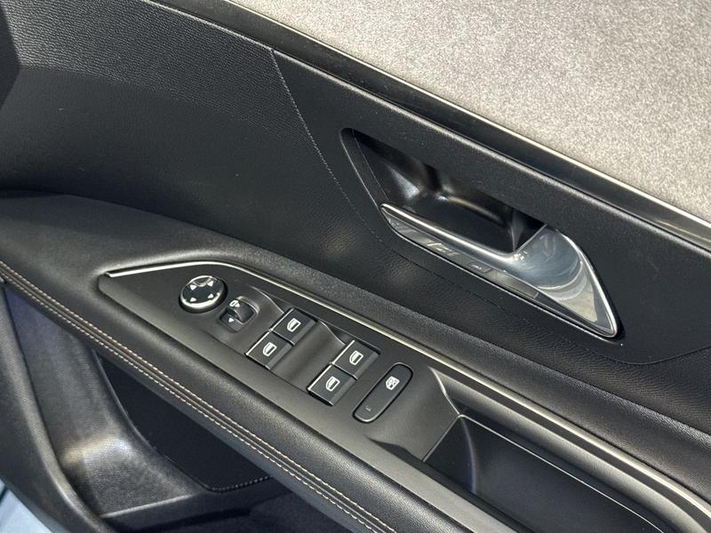 Used Peugeot 3008 2022 for sale - 77225807: Photo 17