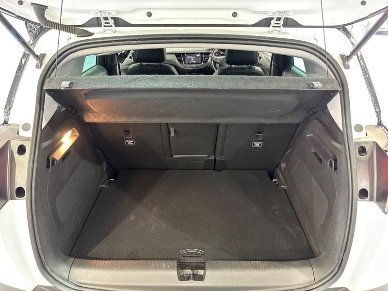 Used Vauxhall Crossland 2023 for sale - 76255462: Photo 9