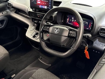Used Vauxhall Combo Life 2025 for sale - 78687802: Photo