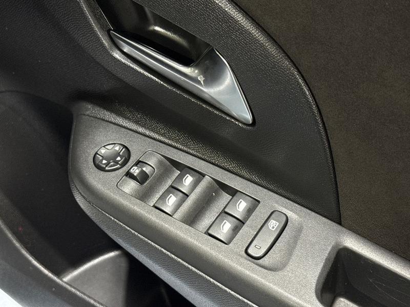 Used Vauxhall Corsa 2022 for sale - 76382200: Photo 17