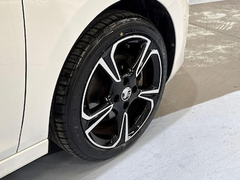 Used Vauxhall Corsa 2023 for sale - 77570713: Photo