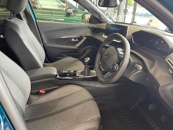 Used Peugeot 2008 2026 for sale - 78529861: Photo