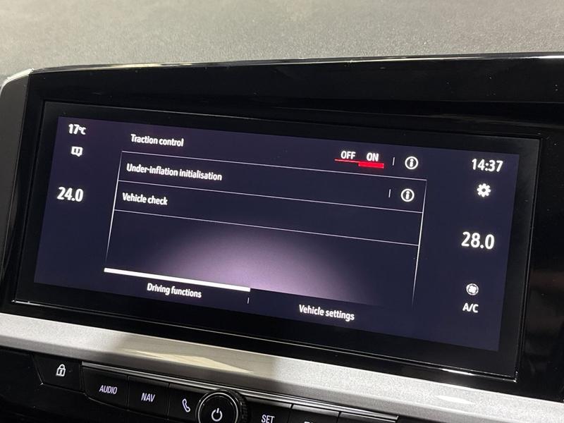 Used Vauxhall Grandland 2023 for sale - 76525674: Photo 31