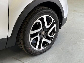 Used Renault Captur 2017 for sale - 77997164: Photo