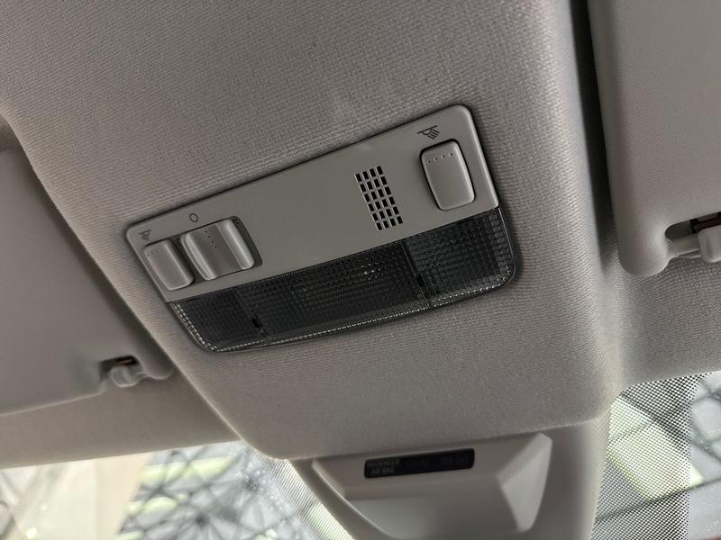 Used Volkswagen up! 2022 for sale - 76419810: Photo 29