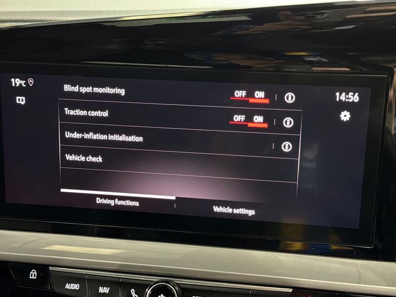 Used Vauxhall Mokka 2022 for sale - 76931395: Photo 31