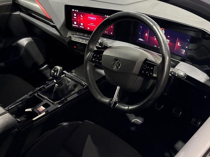 Used Vauxhall Astra 2022 for sale - 76597647: Photo 3