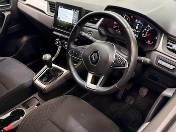 Used Renault Captur 2024 for sale - 78630634: Photo