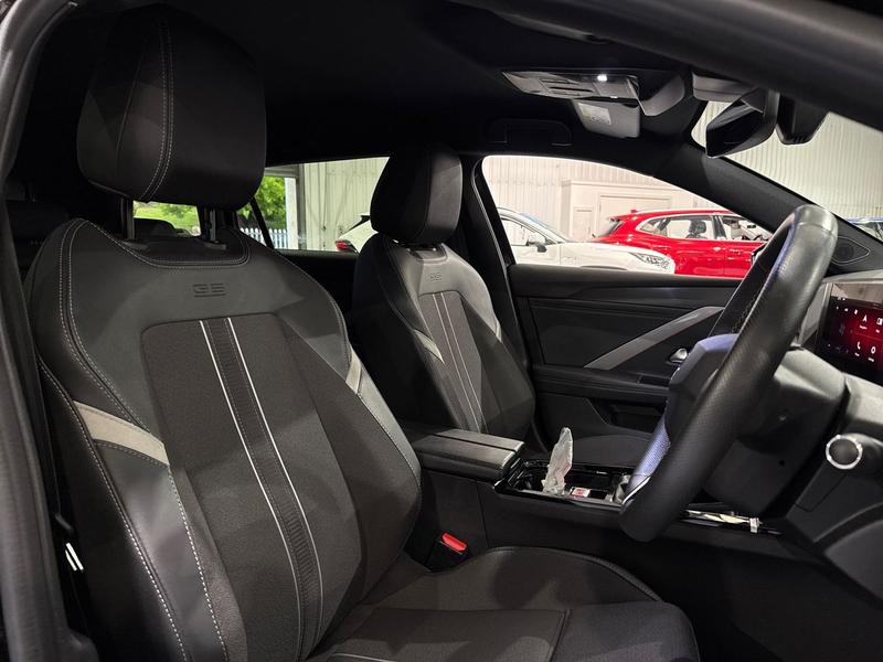 Used Vauxhall Astra 2023 for sale - 76126488: Photo 16