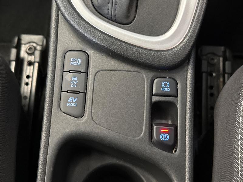 Used Toyota Yaris 2022 for sale - 76117412: Photo 22