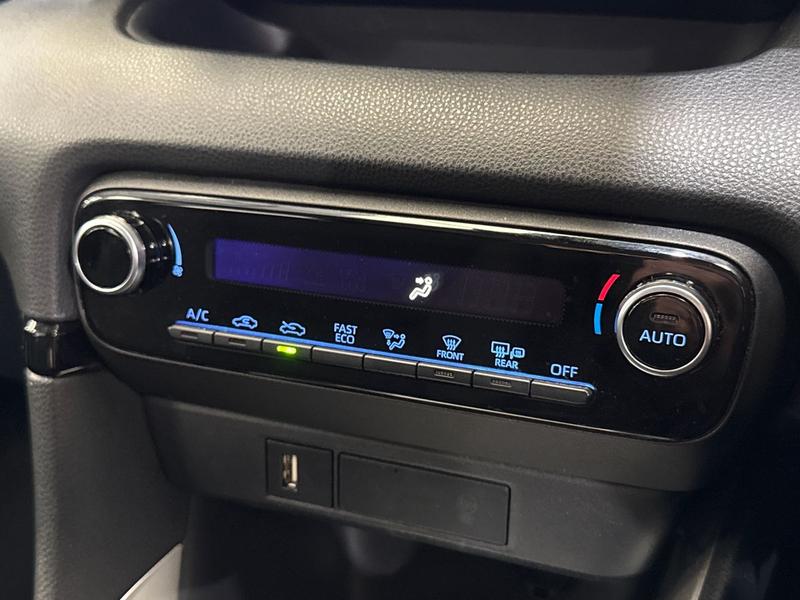 Used Toyota Yaris 2022 for sale - 76117412: Photo 26
