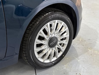 Used Fiat 500 2023 for sale - 77897346: Photo