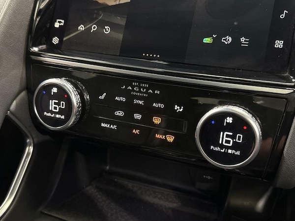 Used Jaguar E-Pace 2021 for sale - 74439026: Photo 24