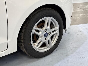 Used Ford Ka+ 2018 for sale - 77997162: Photo