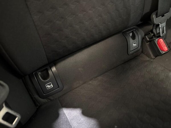 Used Toyota Yaris 2022 for sale - 76154208: Photo 14