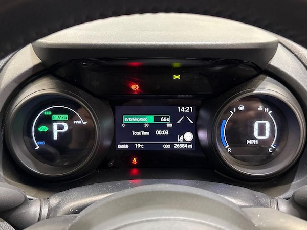 Used Toyota Yaris 2022 for sale - 76154208: Photo 19