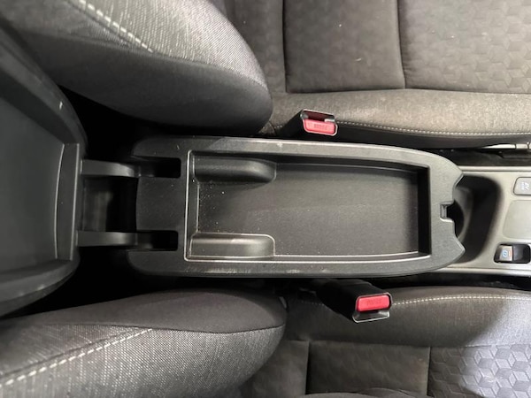 Used Toyota Yaris 2022 for sale - 76154208: Photo 21
