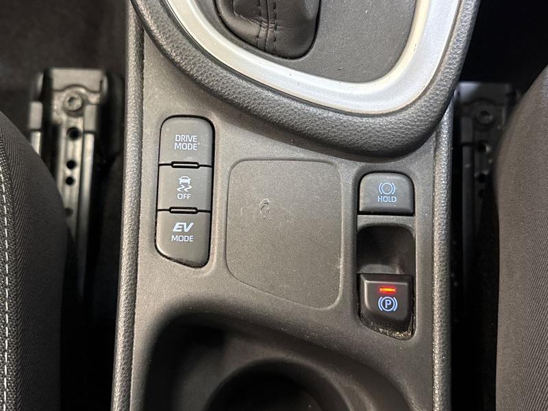 Used Toyota Yaris 2022 for sale - 76117442: Photo 22
