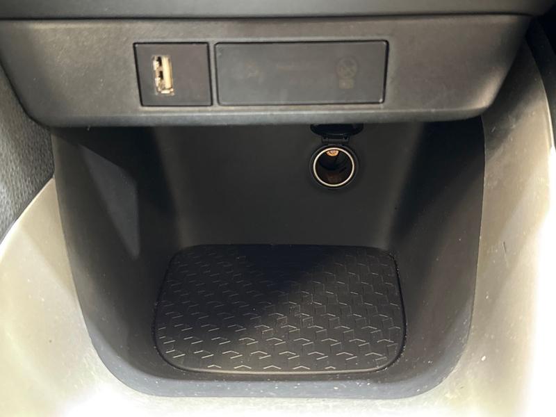 Used Toyota Yaris 2022 for sale - 76117442: Photo 24