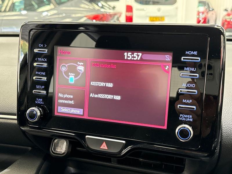Used Toyota Yaris 2022 for sale - 76117442: Photo 27