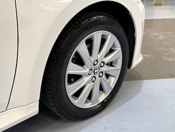 Used Toyota Yaris 2022 for sale - 76117442: Photo 4