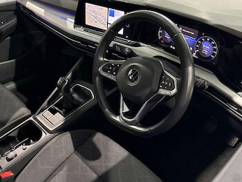 Used Volkswagen Golf 2022 for sale - 76670090: Photo