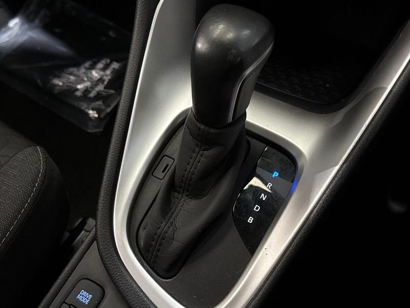 Used Toyota Yaris 2022 for sale - 77176236: Photo 23