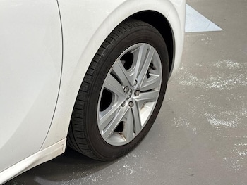 Used Peugeot 208 2019 for sale - 77718632: Photo