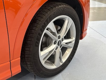 Used Audi Q3 2021 for sale - 75288997: Photo