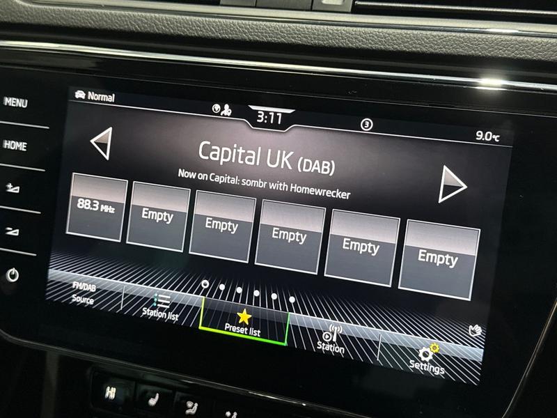 Used Skoda Superb 2023 for sale - 77301277: Photo 28