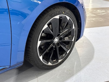 Used Skoda Superb 2023 for sale - 77301277: Photo