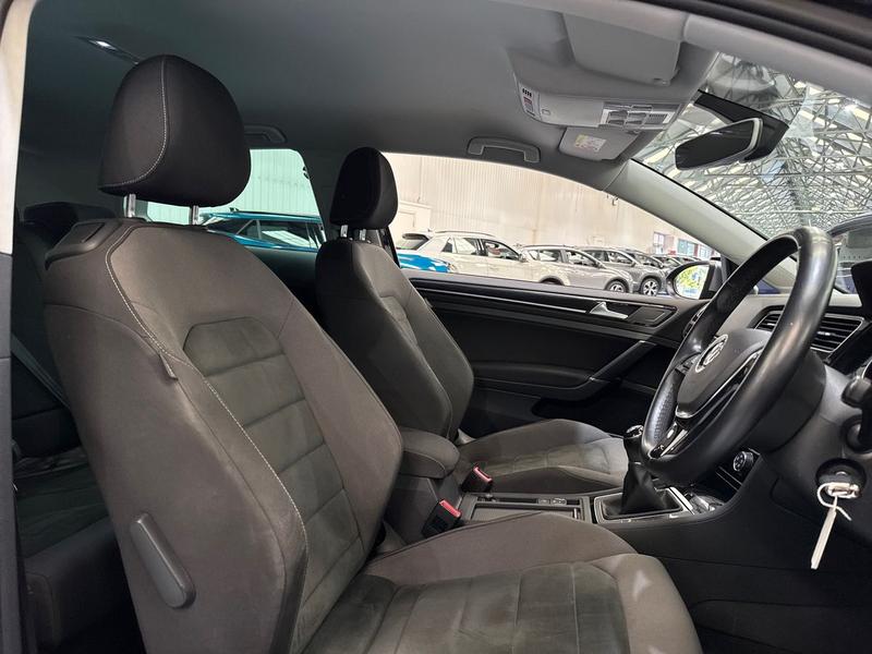 Used Volkswagen Golf 2019 for sale - 77474771: Photo 16