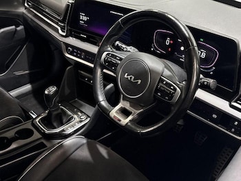 Used Kia Sportage 2023 for sale - 77570702: Photo