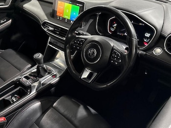 Used MG MG HS 2022 for sale - 76382153: Photo