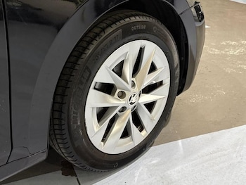 Used Skoda Octavia 2020 for sale - 77505724: Photo