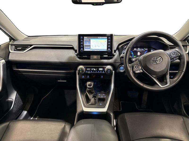 Used Toyota RAV4 2022 for sale - 76172610: Photo 12