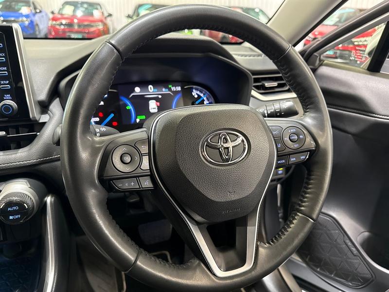 Used Toyota RAV4 2022 for sale - 76172610: Photo 18