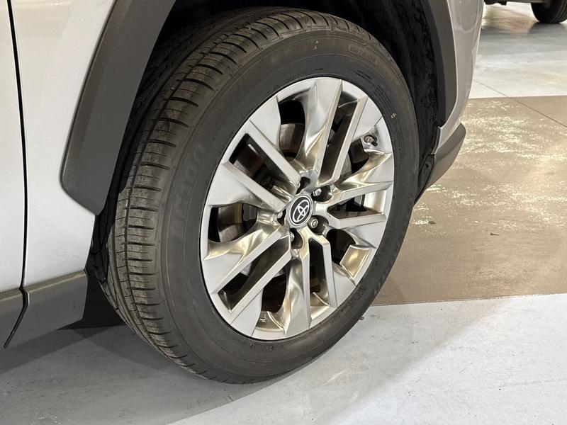 Used Toyota RAV4 2022 for sale - 76172610: Photo 4