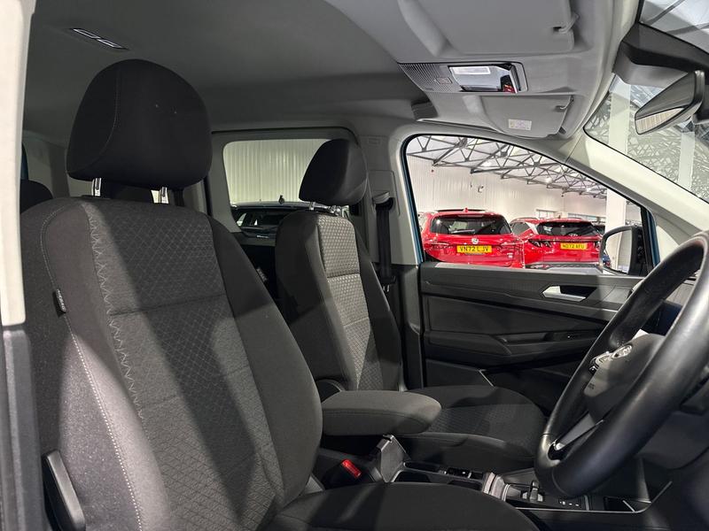 Used Ford Tourneo Connect 2024 for sale - 76782302: Photo 16