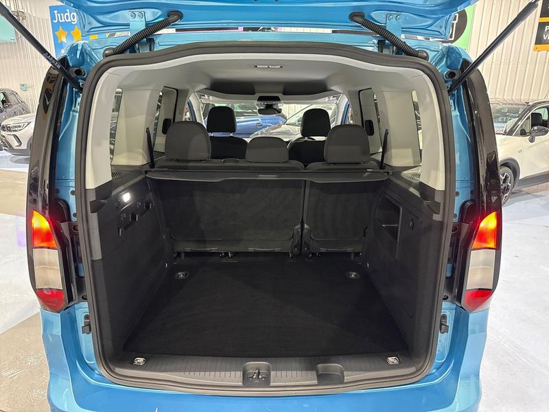 Used Ford Tourneo Connect 2024 for sale - 76782302: Photo 9