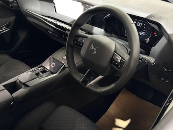 Used DS Automobiles DS 4 2025 for sale - 77248805: Photo