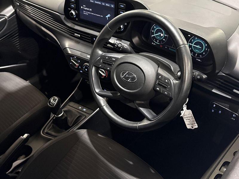 Used Hyundai i20 2021 for sale - 77427300: Photo 3