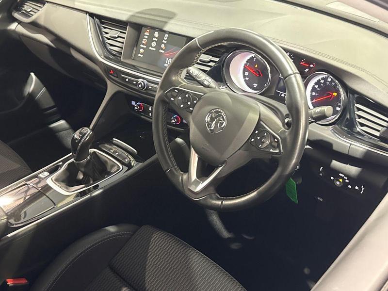Used Vauxhall Insignia 2021 for sale - 76117531: Photo 3