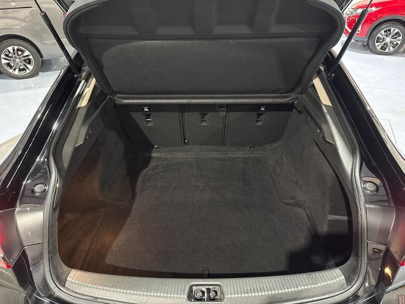 Used Vauxhall Insignia 2021 for sale - 76117531: Photo 9